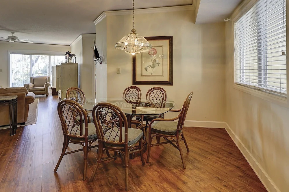 Windsor Place 107
