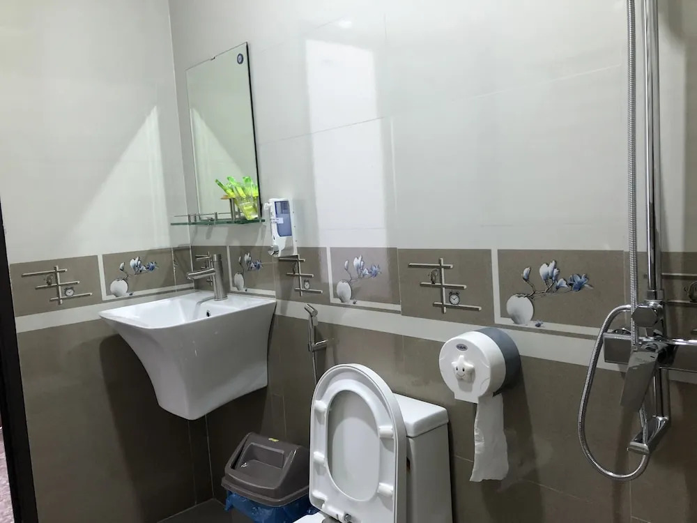 Starlet Hotel Phong Nha