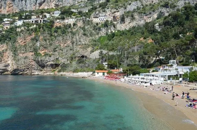 Vue mer.Tranquilité.Cap d'Ail à 10 mn de MONACO