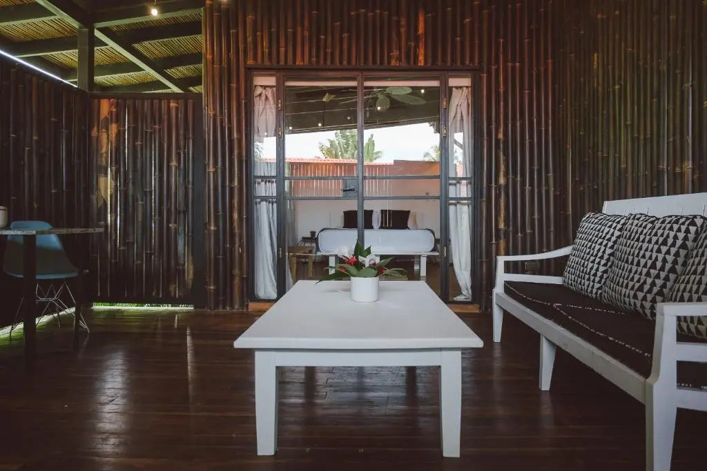 La Negra Surf Hotel