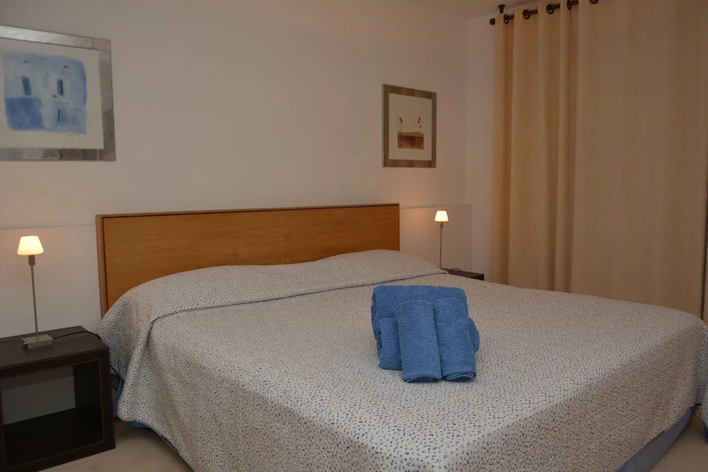 Atlantic view 1 - Apartment with ocean view & pool