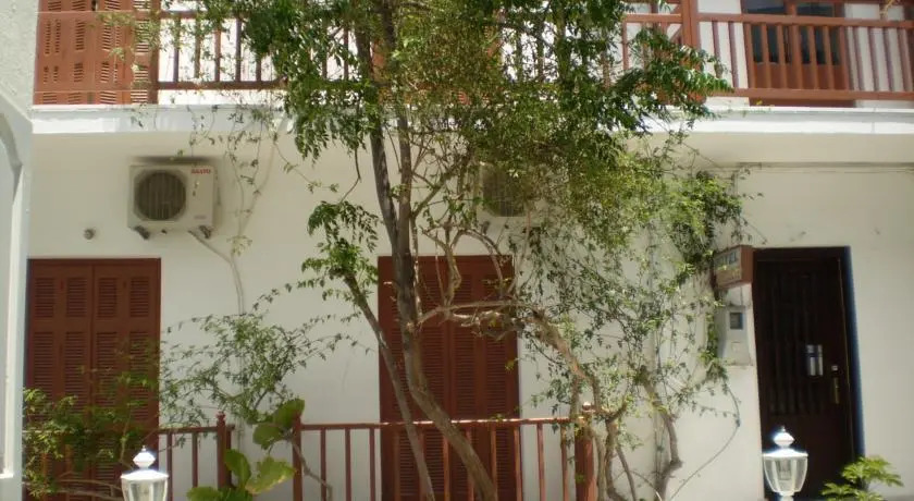 Hotel Maroulis