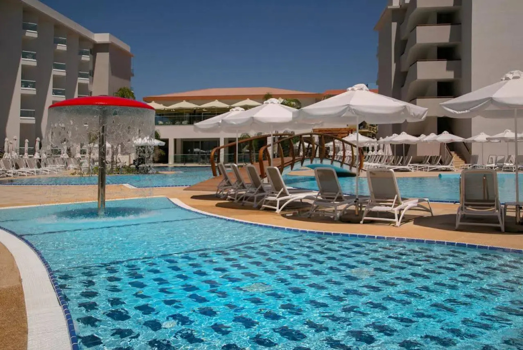 Vangelis Hotel & Suites