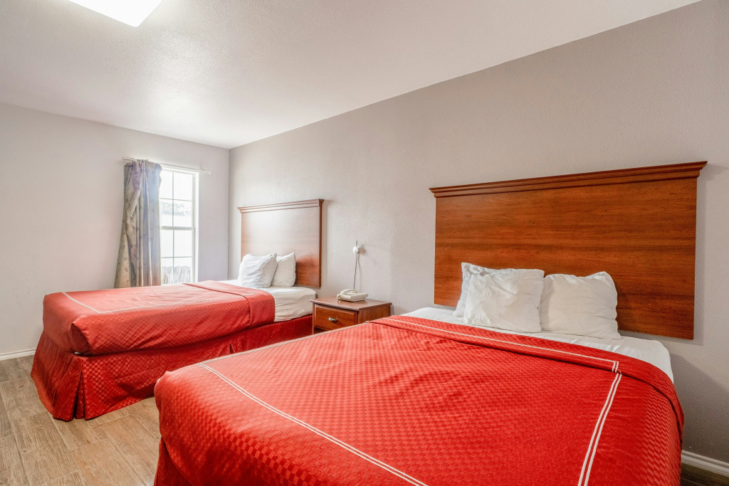 OYO Budget Inn Falfurrias Hwy 281