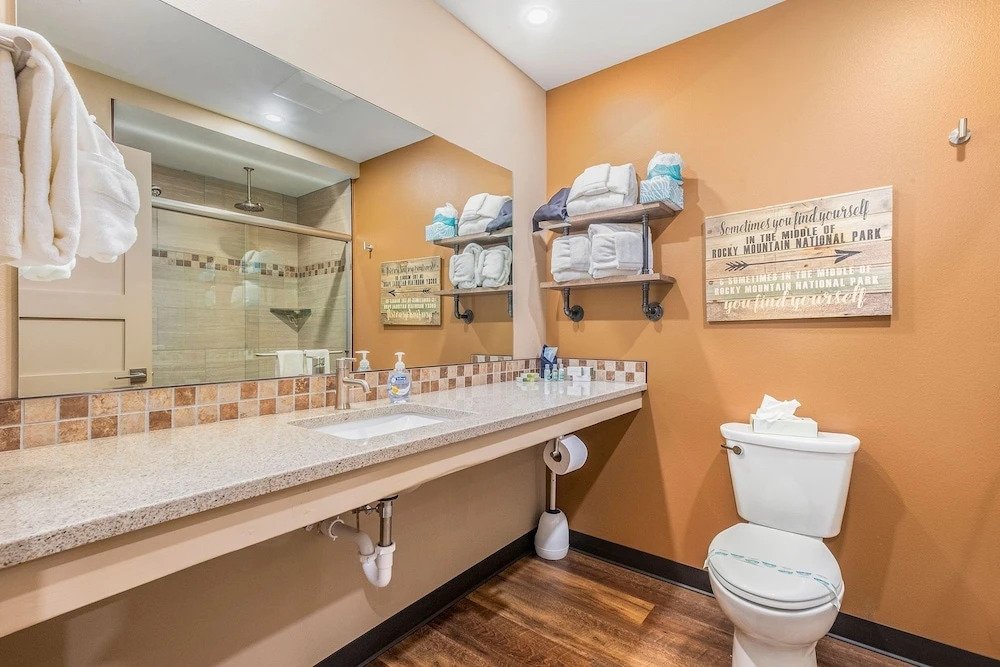 Solitude Gem Lake 203 - Estes Park 1 Bedroom Studio by RedAwning