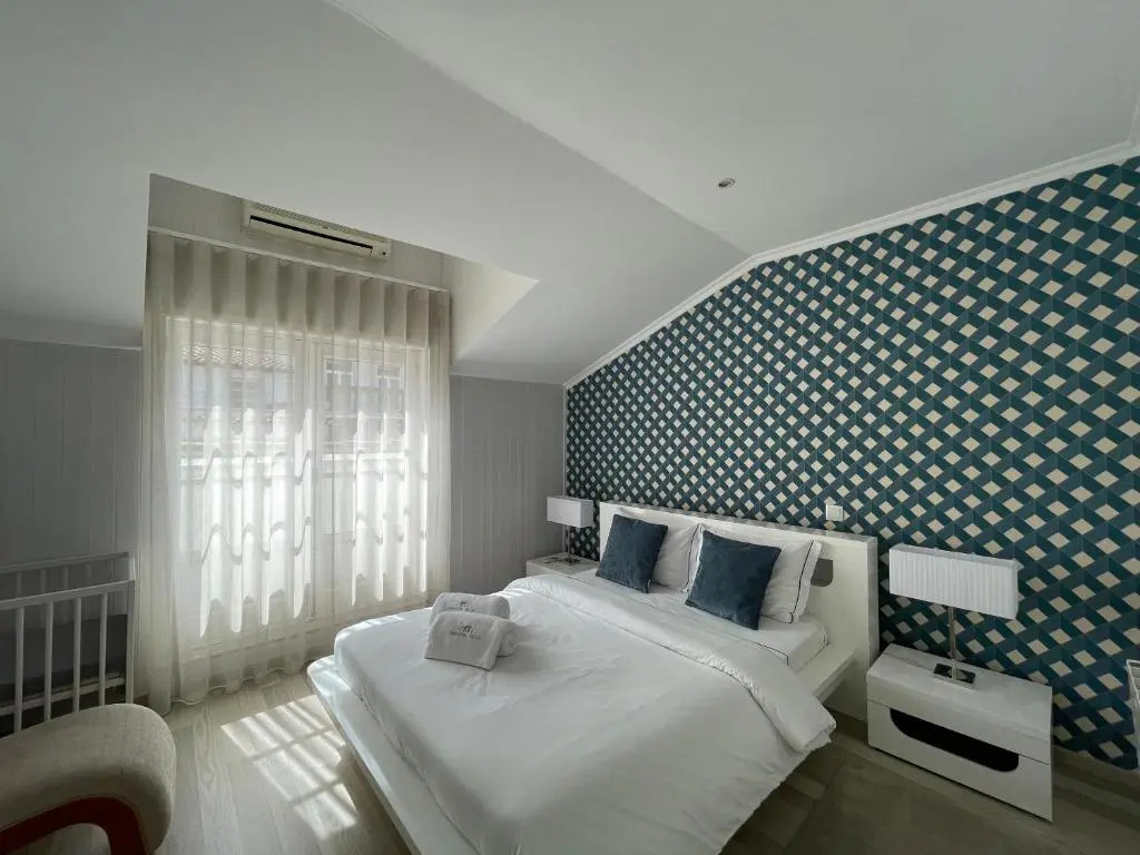 PORTA NOVA Historic Center - Apartments Collection by Perpetual Relax
