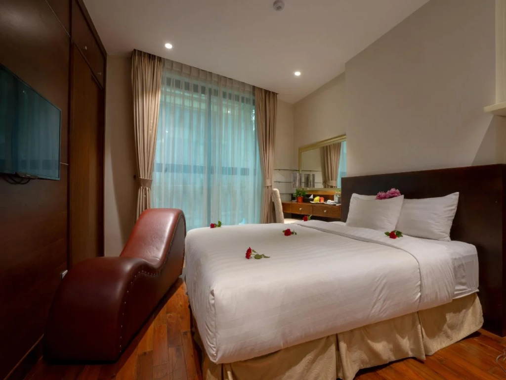 My Hotel Universal Hanoi