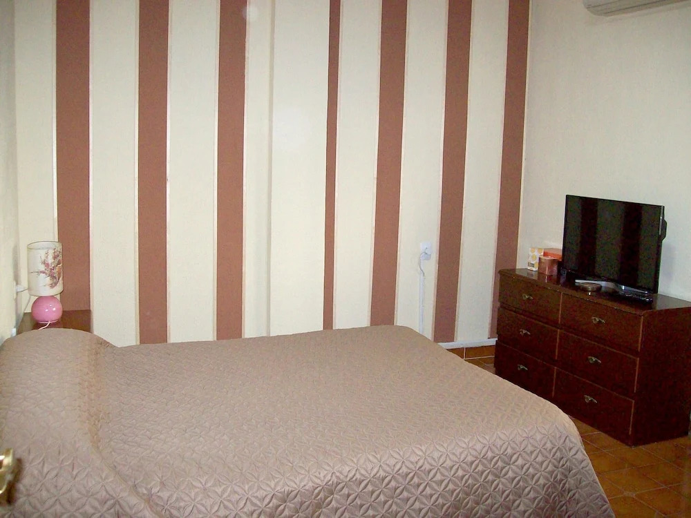 Apartment With 3 Bedrooms in Almería, With Wonderful City View and Wifi Near the Beach