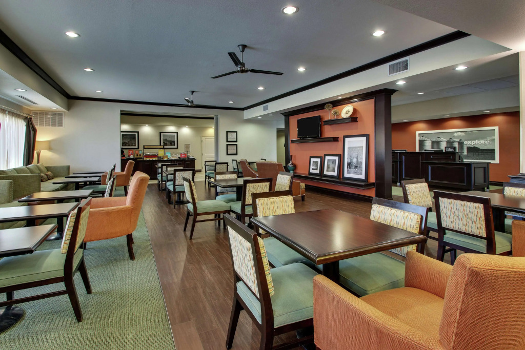Hampton Inn Vernon