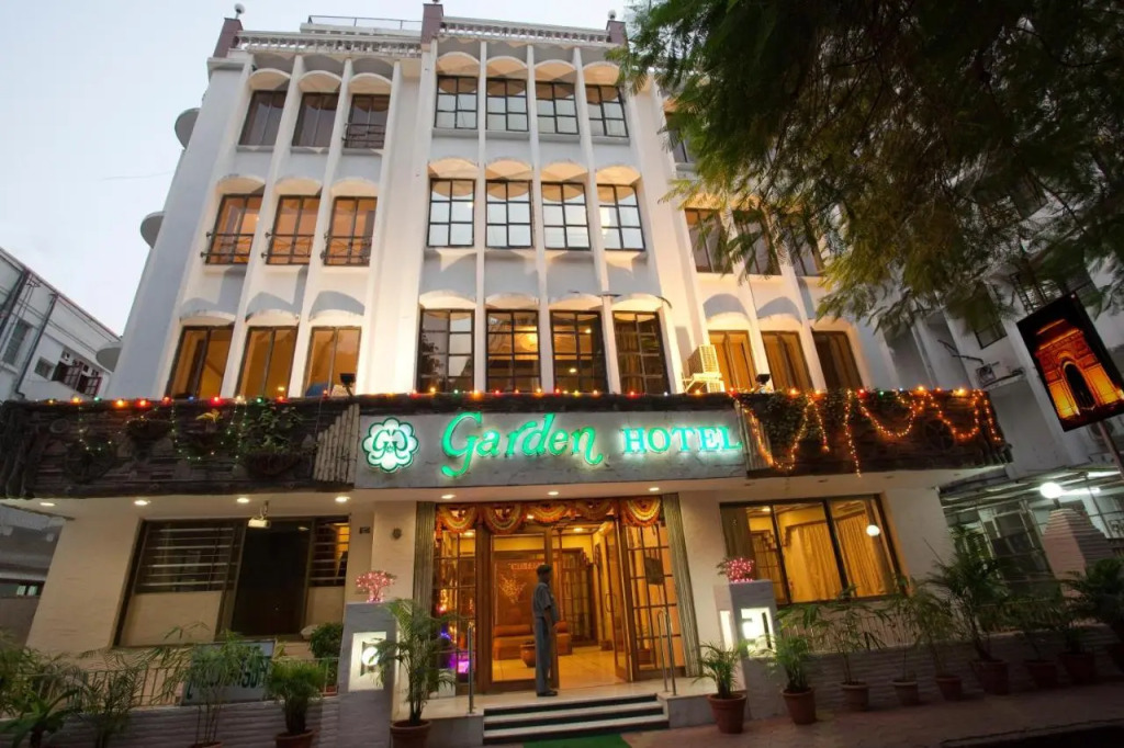 Garden Hotel