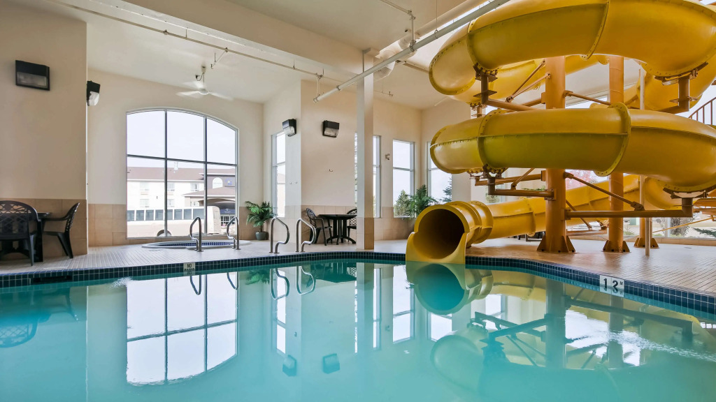 Best Western Rocky Mountain House Inn & Suites