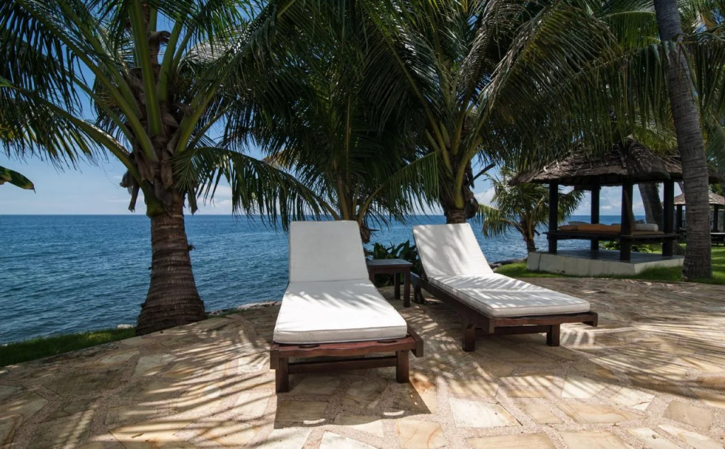Relax Bali Resort, Diving & SPA, ocean front