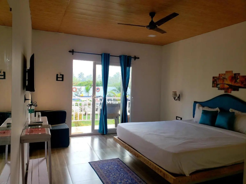 White Truffle Resort, Arambol