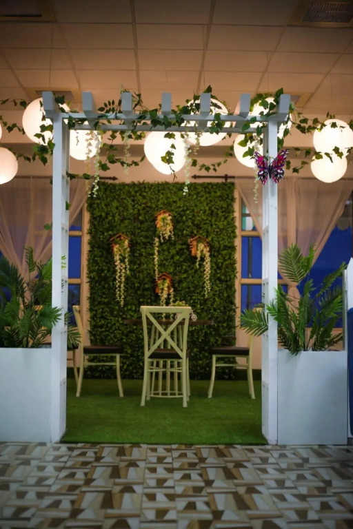 Treeoise Resort