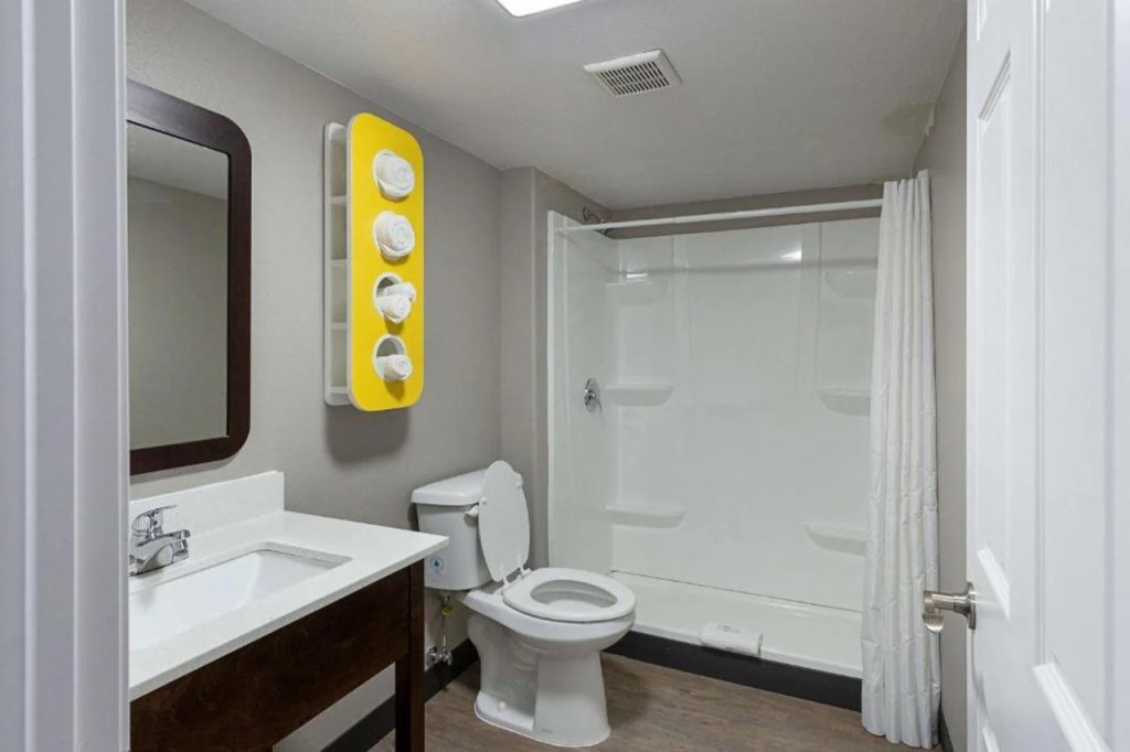 Motel 6-Show Low, AZ