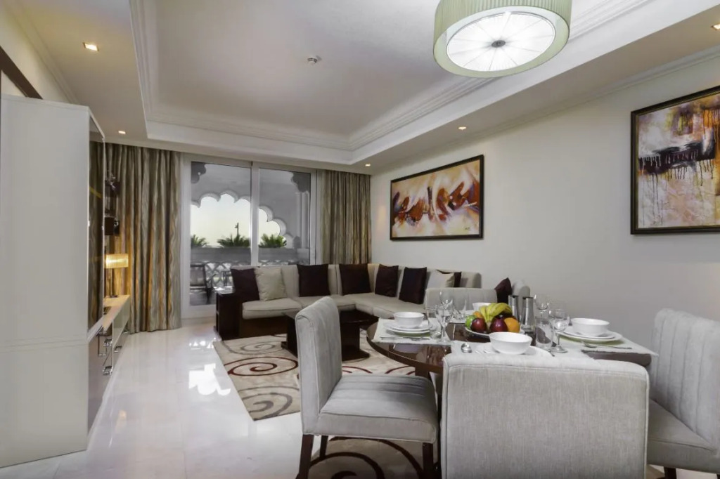 Maison Privee - Grandeur Residence