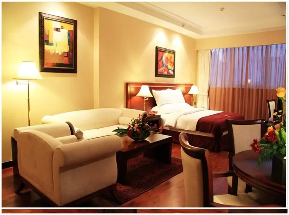 Trianon Hotel