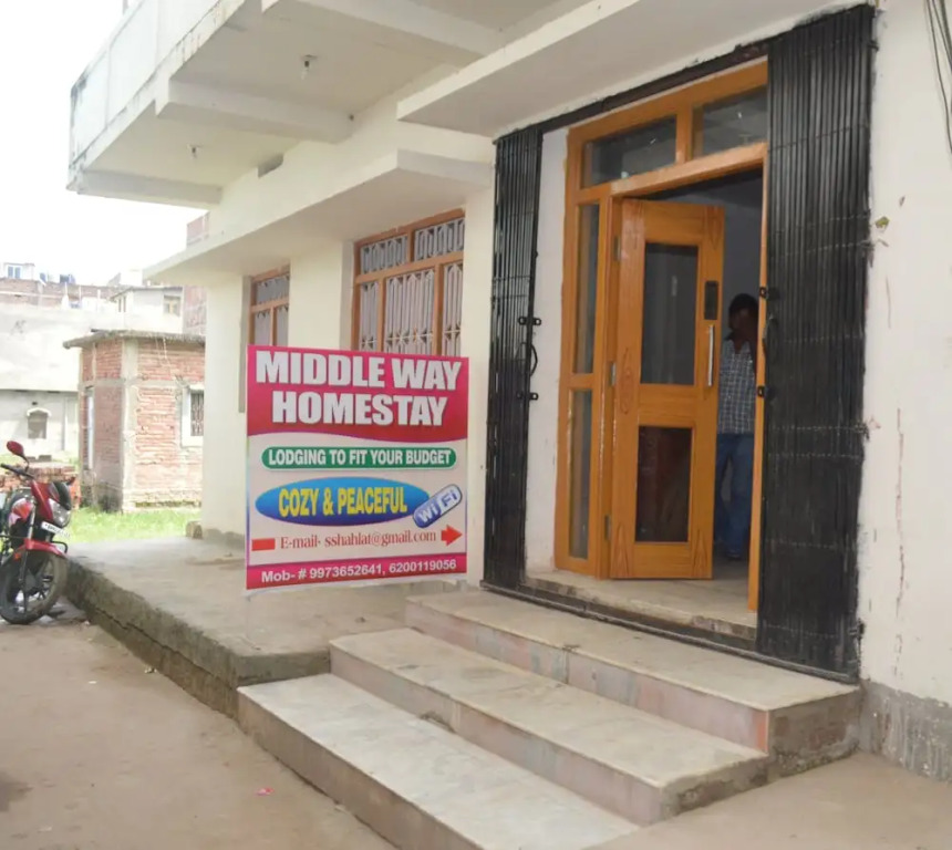 Middle Way Home Stay