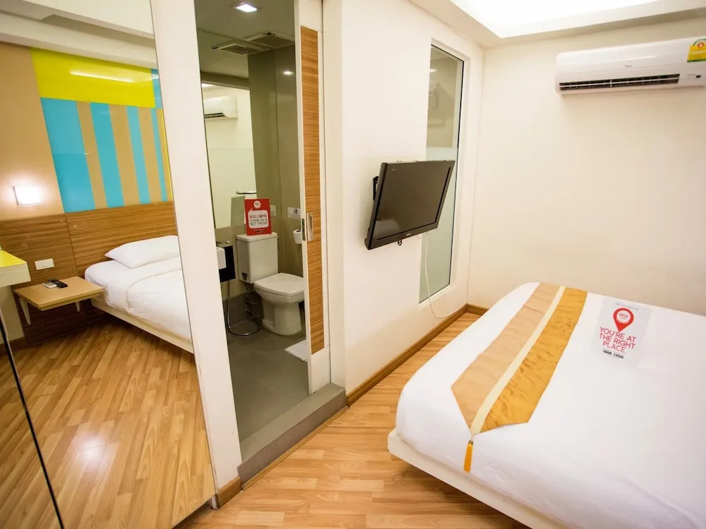 Nida Rooms Khlong Toei 390 Sky Train