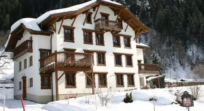 Villa 17