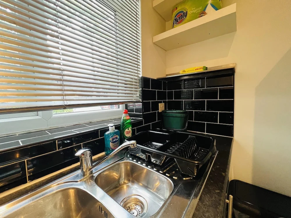 Charming 3-bed House in Levenshulme, Manchester