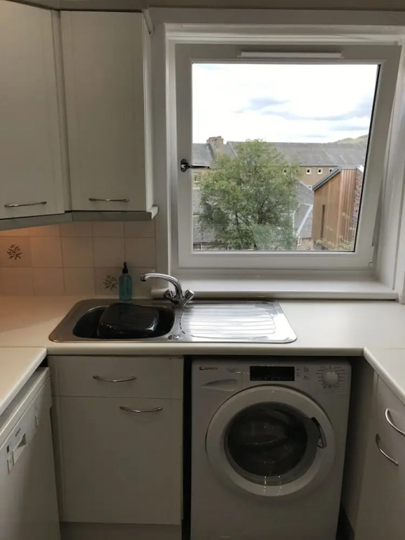 Chessels Court Apartment