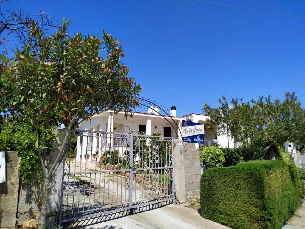 Villa Gladyr