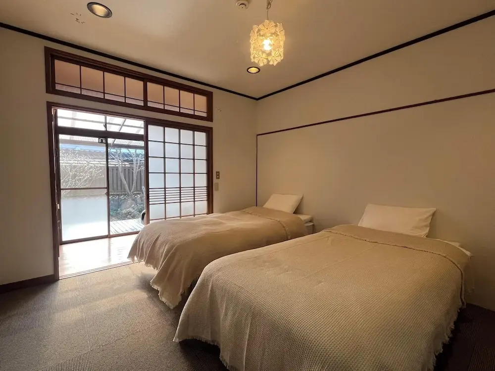 Assi House