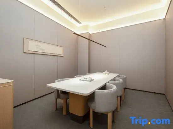JI Hotel