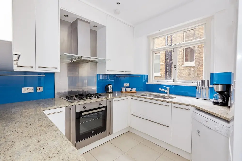 Stunning Knightsbridge Suites by Sonder