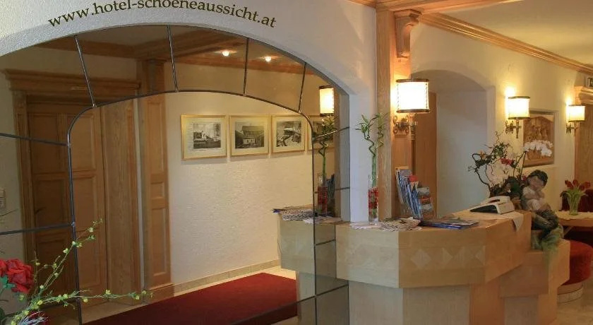 Hotel Schöne Aussicht