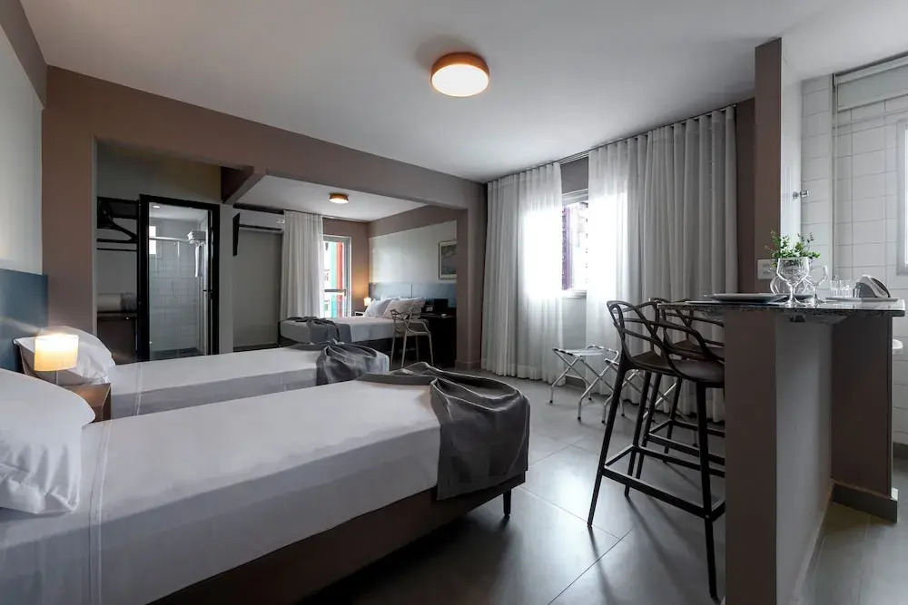 Lym Flat Hotel