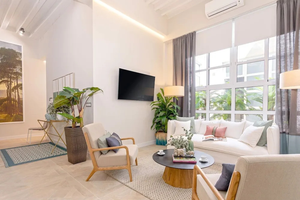Luxury Apartment in Malaga Plaza del Obispo