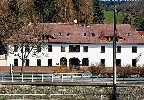Steak Inn