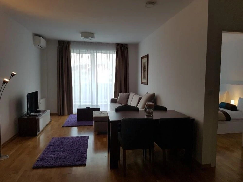 Malak Apartments