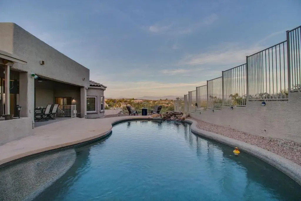 Breathtaking Views & Htd Pool in Fountain Hills!