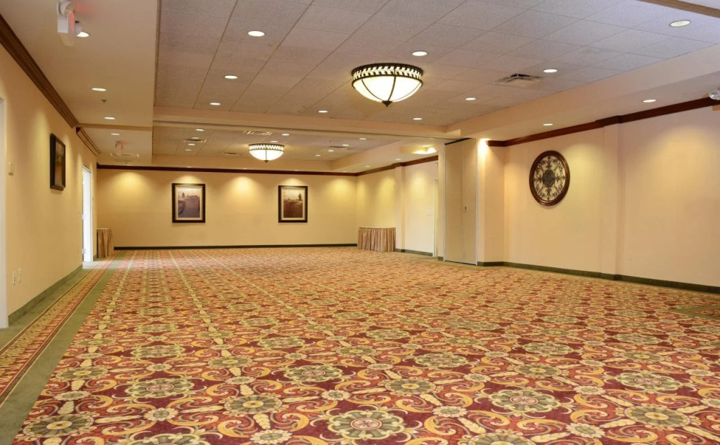 Holiday Inn Raleigh Durham Airport by IHG