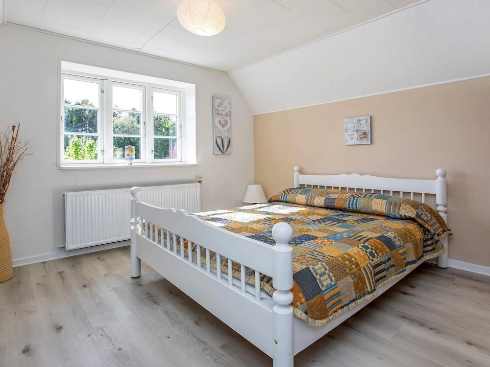 10 Person Holiday Home in Rødvig Stevns