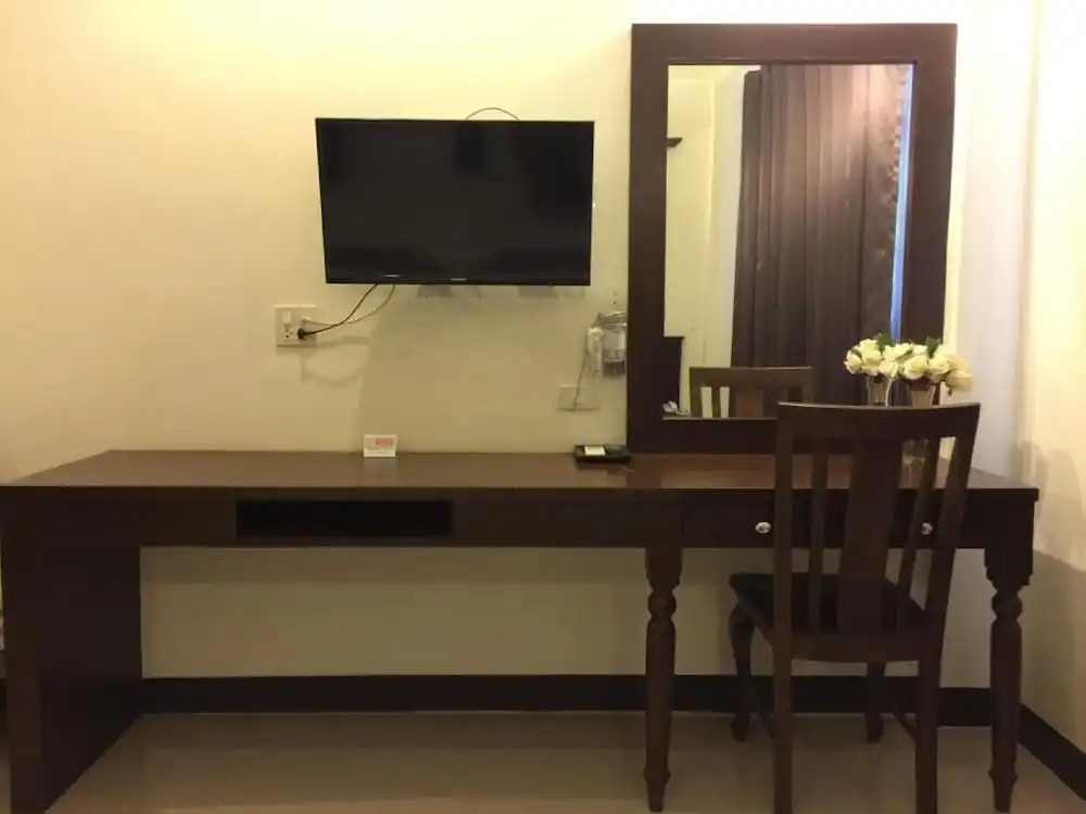 Amonruk  Hotel 2