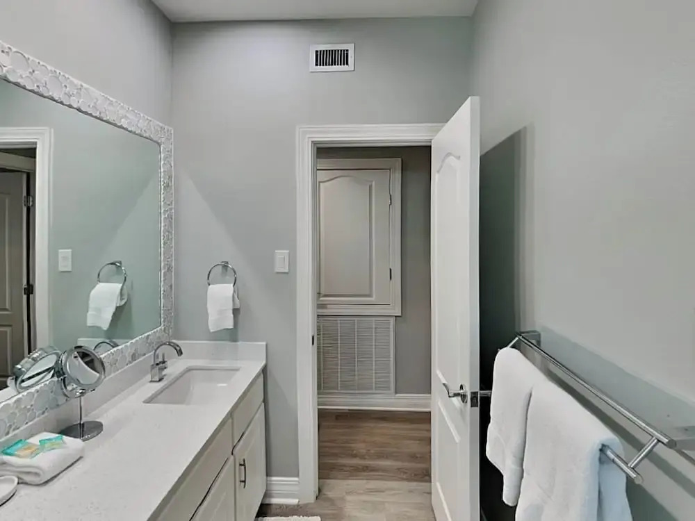 Mermaids Lair by Silver Sands Vacation Rentals