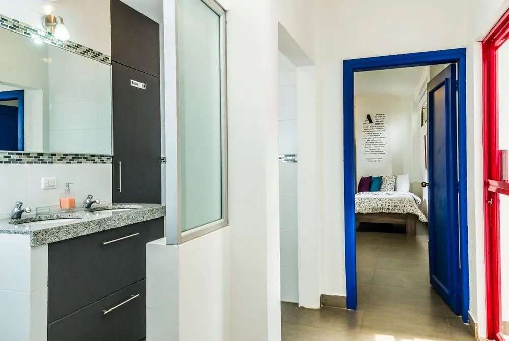 Tomo Hostel