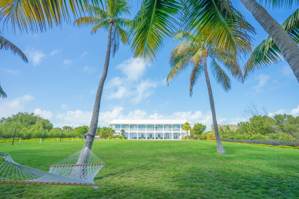 Islander Resort