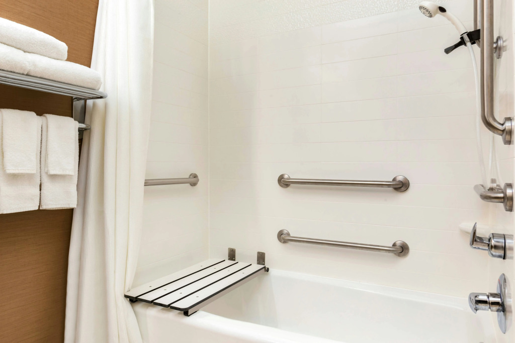 Fairfield Inn & Suites Toledo Maumee