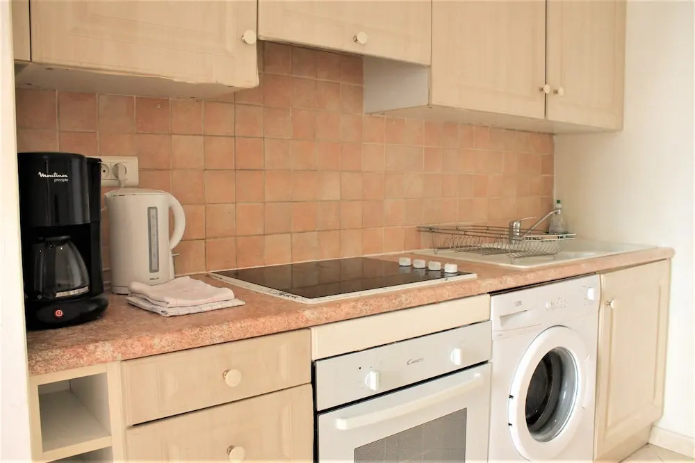 British Style and Central 1 Bedroom