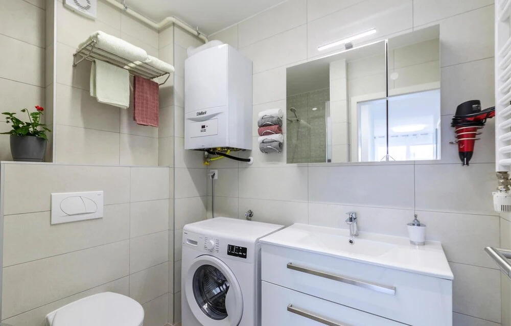 Awesome Apartment in Pula With Wifi and 2 Bedrooms