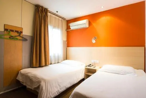 Motel Shanghai Xujiahui Shanghai Stadium Tianyaoqiao Road
