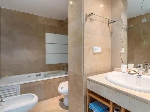 Duquesa Suites 2258