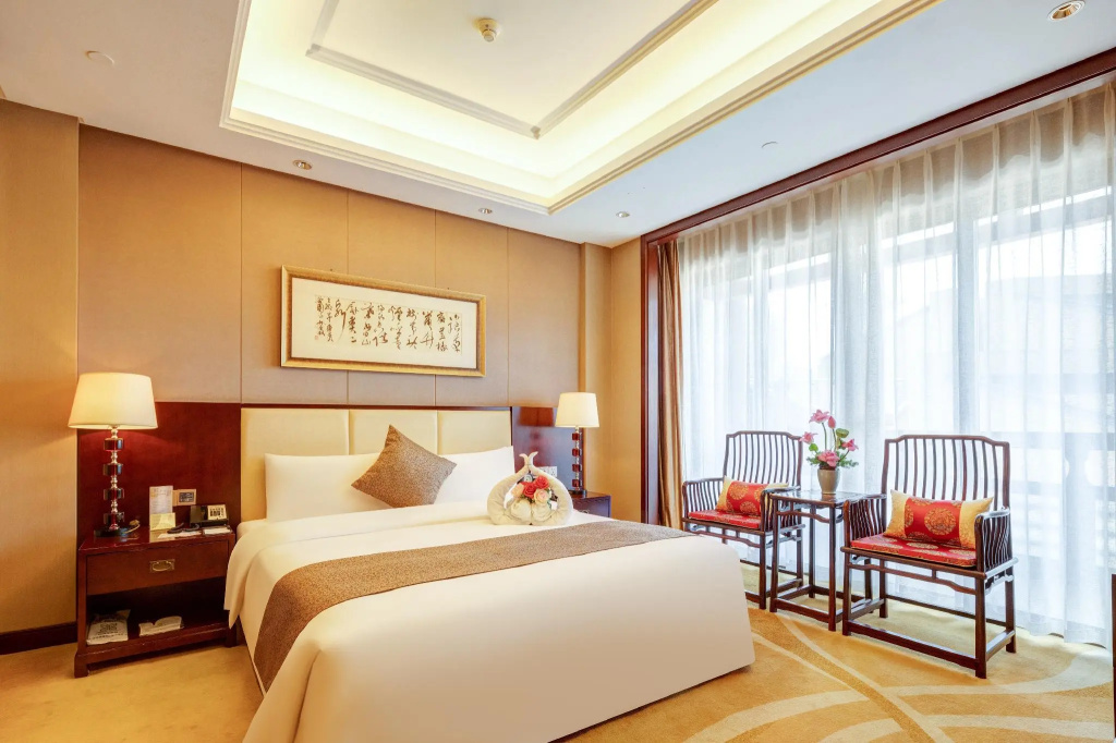 Tang Dynasty West Market Hotel