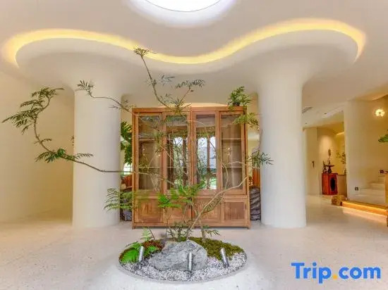 Yishe Savanna Beach Pool Resort | Wabi-sabi Beautiful Stay (OMG Heartbeat Paradise Branch)