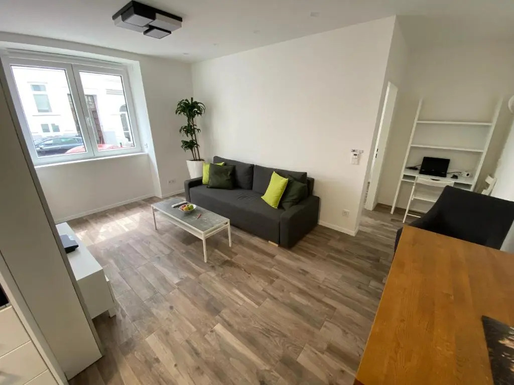 KG38 - Modern Living Vienna